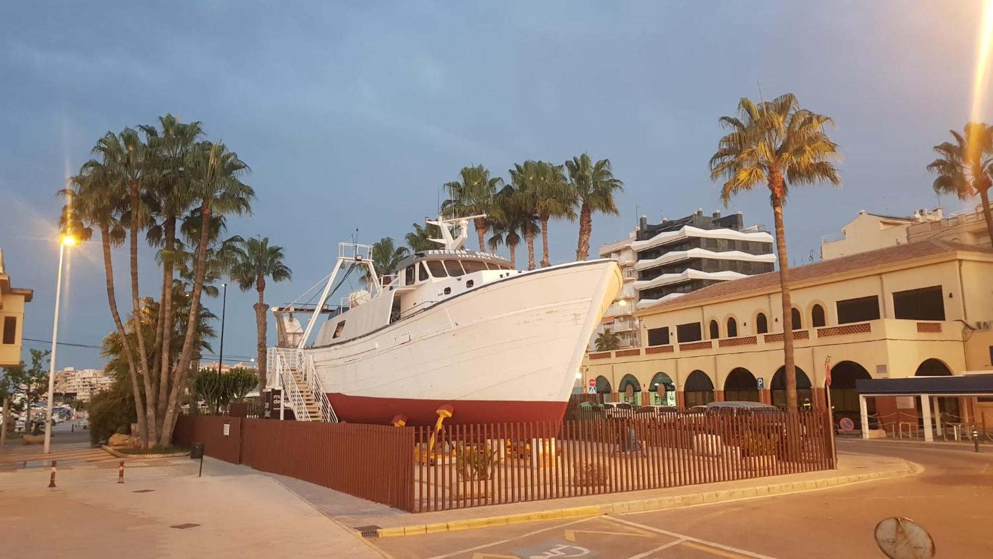 Apartamento Pepi Adults Only Santa Pola Luaran gambar